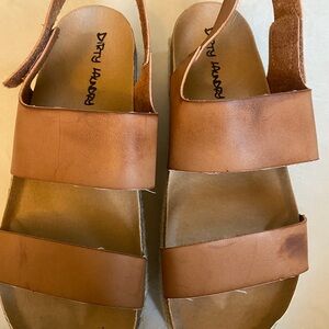 Dirty Laundry Tan Sandals